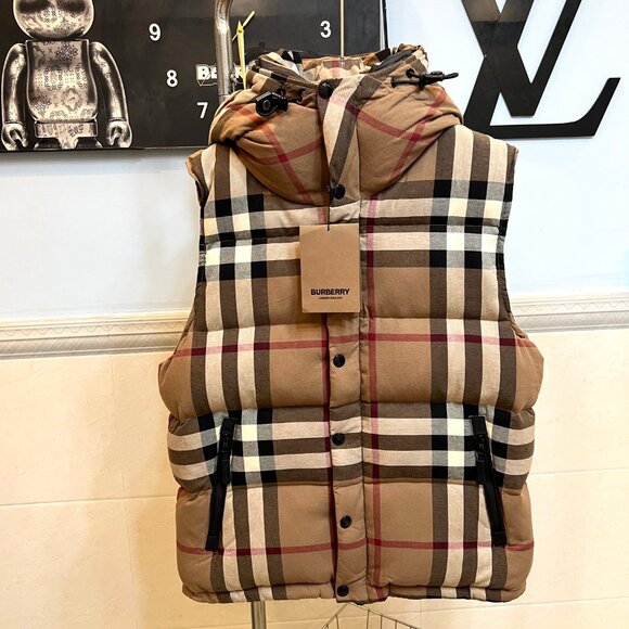 New Burberry - Archive Check puffer jacket - Picture 3 of 9